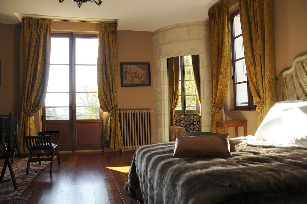 Bed and Breakfast Castel Peyssard Périgueux Zimmer foto